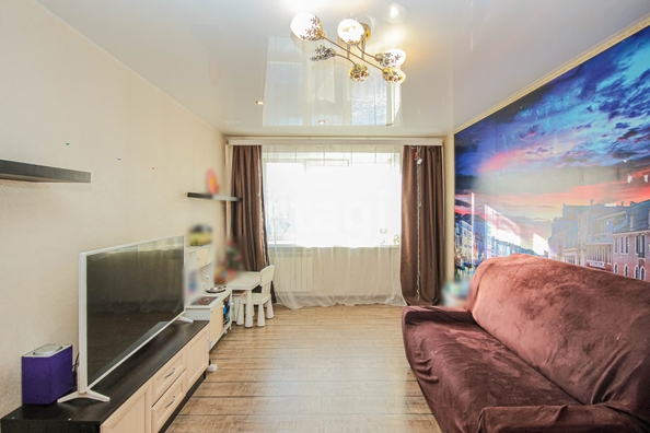 
  Продается 3-комн. квартира 54.6 м². Фото 1.