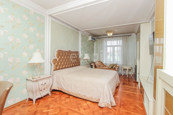 
  Продается 4-комн. квартира 244.6 м². Фото 15.
