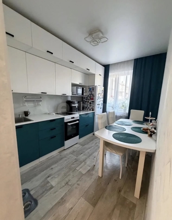 
  Продается 3-комн. квартира 63.8 м². Фото 1.