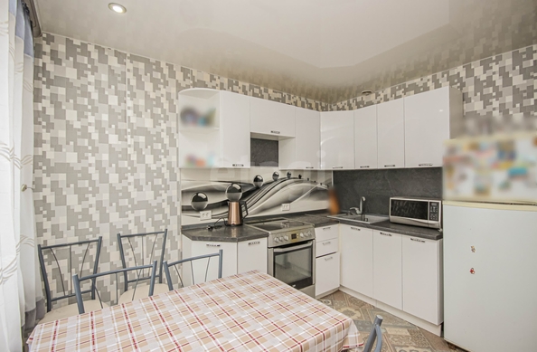 
  Продается 3-комн. квартира 66.6 м². Фото 1.