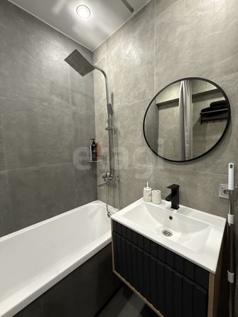
  Продается 2-комн. квартира 60.4 м², в ЖК СМИТ-квартал в 128, 1 очередь дом 1. Фото 1.