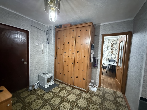 
  Продается 4-комн. квартира 70.4 м². Фото 1.