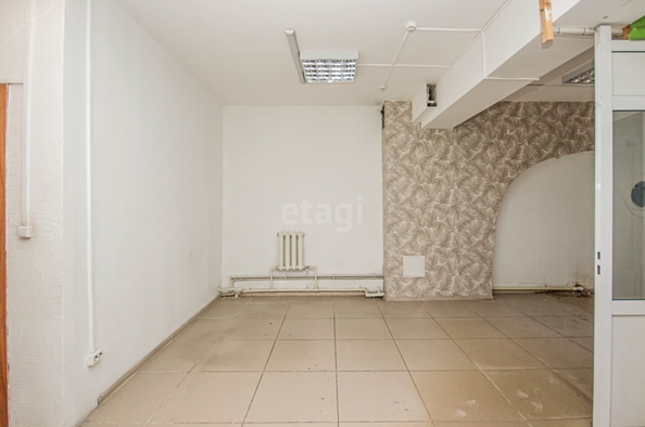
  Продается торговая площадь 200 м². Фото 2.