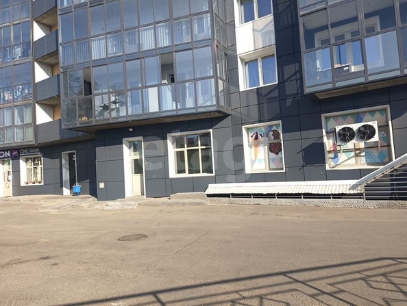 
  Продается торговая площадь 51.9 м², в ЖК Октябрь. Фото 2.