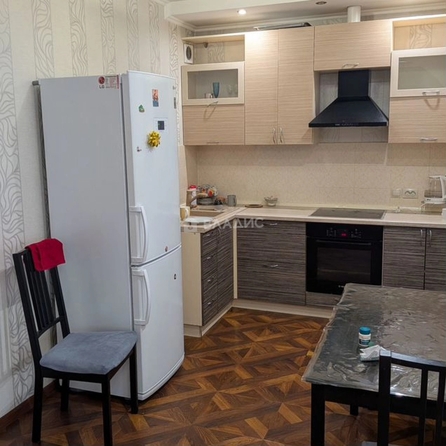 
  Продам 2-комн. квартира 66.7 м². Фото 10.