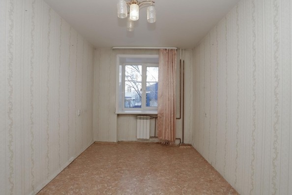 
   Продам 2-комнатную, 45.3 м², Ленинградская ул, 17

. Фото 3.