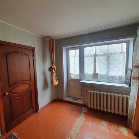 
   Продам 4-комнатную, 64 м², Чайковского ул, 2

. Фото 1.