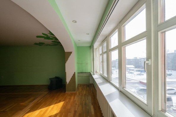 
   Продам 3-комнатную, 163.7 м², Байкальская ул, 342/1

. Фото 7.