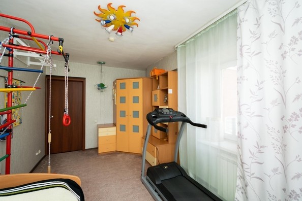 
   Продам 3-комнатную, 74.9 м², Рябикова б-р, 36/6

. Фото 13.