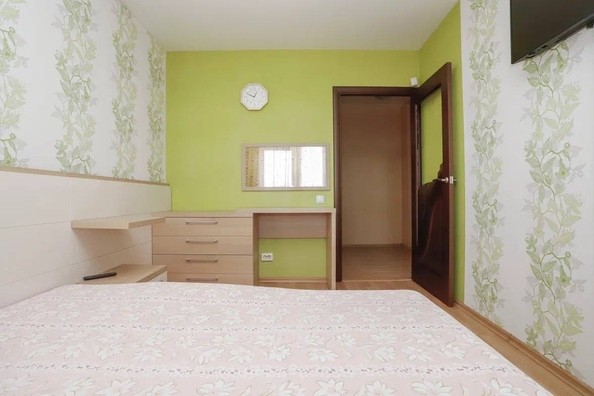 
   Продам 2-комнатную, 57.2 м², Байкальская ул, 318/3

. Фото 15.