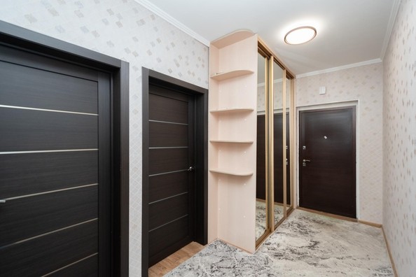 
   Продам 2-комнатную, 68.5 м², Александра Невского ул, 15/3

. Фото 9.