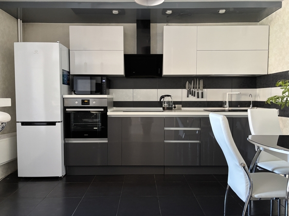 
  Продается 3-комн. квартира, 72 м², Топкинский мкр, д. 64
. Фото 3.