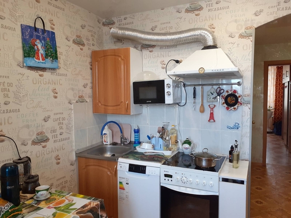 
   Продам 3-комнатную, 63 м², Белградская ул, 10

. Фото 2.