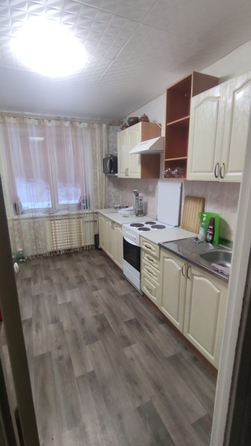 
   Продам 4-комнатную, 70 м², Мечтателей ул, 34

. Фото 1.