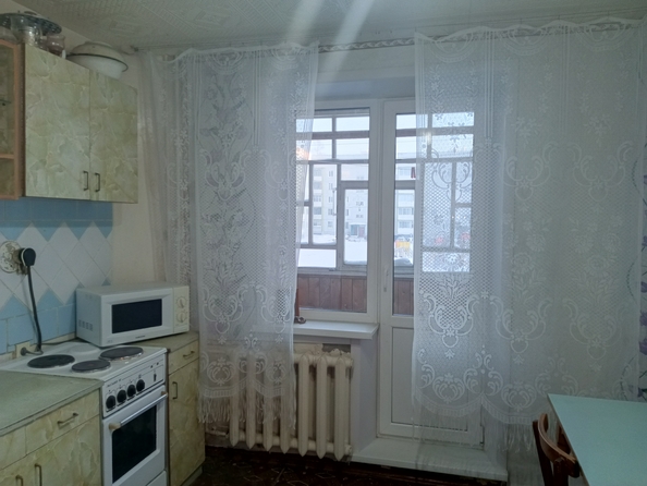 
   Продам 3-комнатную, 63.9 м², Энгельса ул, 29

. Фото 11.