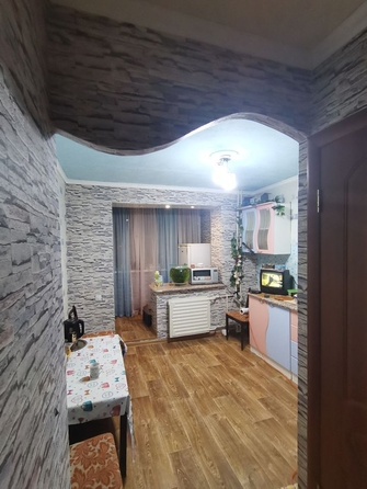 
   Продам 3-комнатную, 65 м², Мечтателей ул, 46

. Фото 2.