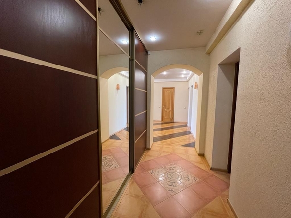 
   Продам 3-комнатную, 127.3 м², Маршала Жукова пр-кт, 15 к.3

. Фото 6.