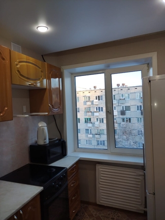 
   Продам 1-комнатную, 27.4 м², Героев Труда ул, 13

. Фото 4.