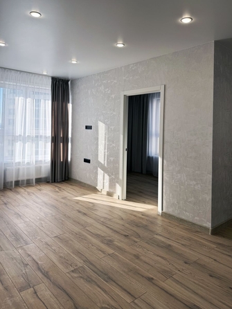 
   Продам 2-комнатную, 56.2 м², Центральная ул (Стрижи кв-л), 15

. Фото 4.