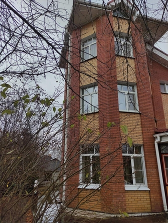 
   Продам дом, 460.5 м², Молодежный

. Фото 1.