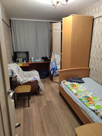 
   Продам 3-комнатную, 57.5 м², Урицкого ул

. Фото 3.