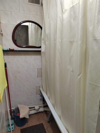 
   Продам 3-комнатную, 57.5 м², Урицкого ул

. Фото 5.