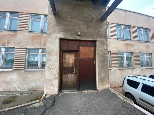 
   Продам помещение, 1120.3 м², 

. Фото 1.
