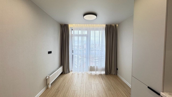 
   Продам 1-комнатную, 37 м², Култукская ул

. Фото 2.