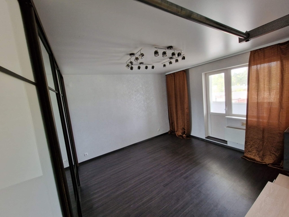 
  Сдам в аренду 2-комнатную квартиру, 53 м², Иркутск

. Фото 10.