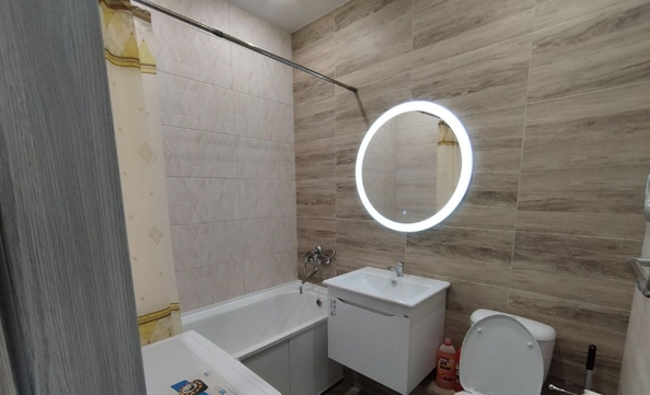 
  Сдам 1-комн. квартиру, 40 м², Александра Невского ул, д. 58
. Фото 9.