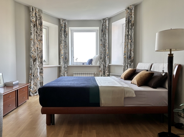 
  Продается 2-комн. квартира, 68 м², Лермонтова ул, д. 335Б
. Фото 2.
