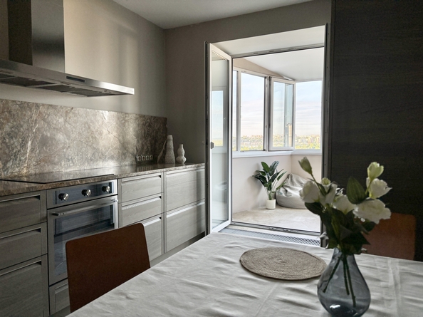 
  Продается 2-комн. квартира, 68 м², Лермонтова ул, д. 335Б
. Фото 24.