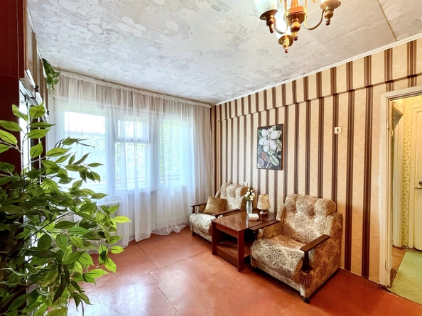 
  Продается 1-комн. квартира, 32.2 м², Баумана ул, д. 242
. Фото 2.