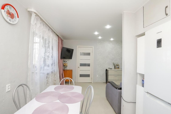 
  Продается 3-комн. квартира, 55 м², Красных Мадьяр ул, д. 133
. Фото 11.