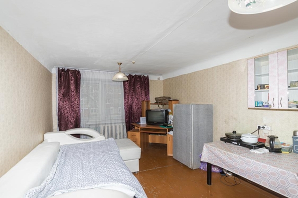 
  Продается комната, 18 м², 6-й кв-л, д. 2
. Фото 2.