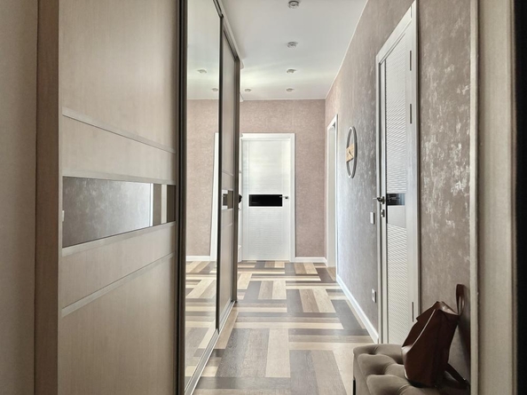 
  Продается 2-комн. квартира, 56 м², Рябикова б-р, д. 100
. Фото 27.