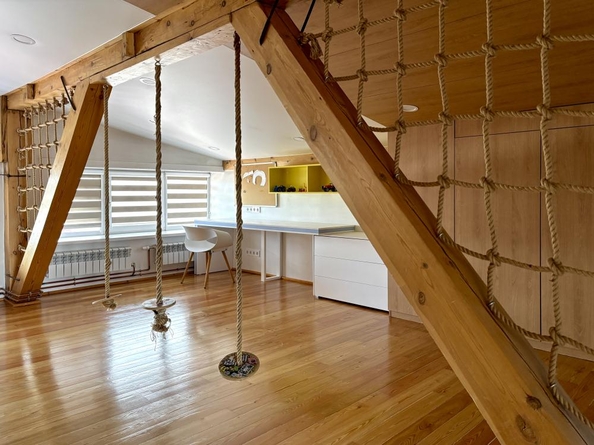 
  Продается 4-комн. квартира, 250 м², Красноярская ул, д. 31/1
. Фото 25.