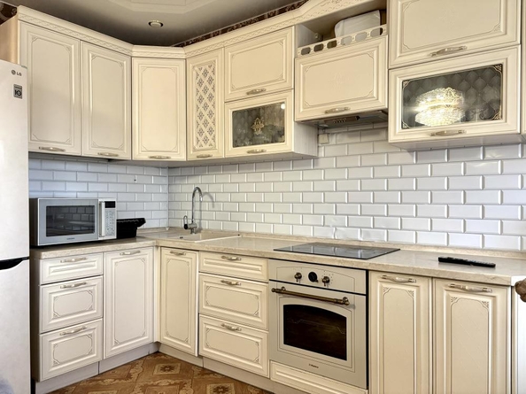 
  Продается 4-комн. квартира, 106 м², Сурнова ул, д. 30/13
. Фото 1.