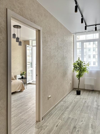 
  Продается 1-комн. квартира, 40 м², Академика Герасимова, д. 8
. Фото 5.