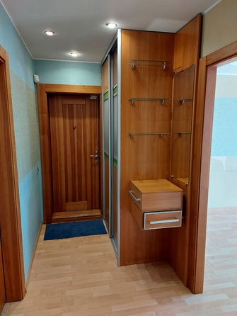 
  Продается 3-комн. квартира, 58 м², 22 мкр, д. 5
. Фото 2.