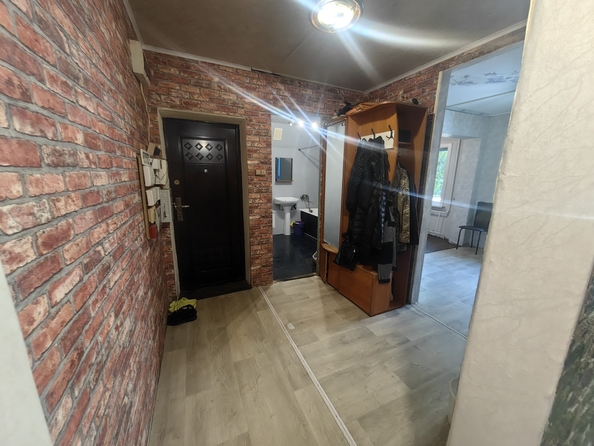 
  Продается 3-комн. квартира, 54.9 м², 7 мкр, д. 4
. Фото 4.