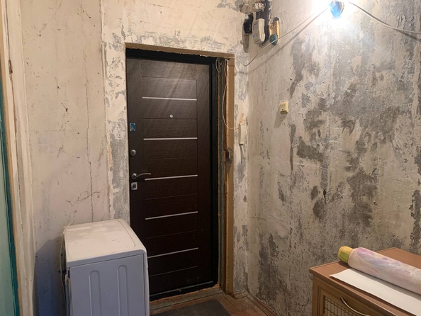 
  Продается 1-комн. квартира, 35.2 м², 17а мкр, д. 27
. Фото 4.