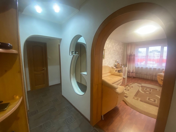 
  Продается 2-комн. квартира, 56.2 м², 32 мкр, д. 2
. Фото 10.