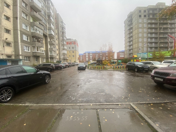 
  Продается 2-комн. квартира, 56.2 м², 32 мкр, д. 2
. Фото 23.