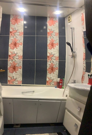 
  Продается 4-комн. квартира, 90 м², 29 мкр, д. 11
. Фото 17.