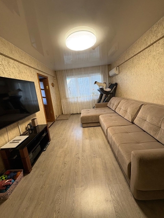 
  Продается 3-комн. квартира, 55.9 м², 92/93 кв-л, д. 17
. Фото 1.