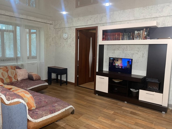 
  Продается 3-комн. квартира, 59.2 м², 85 кв-л, д. 10
. Фото 1.