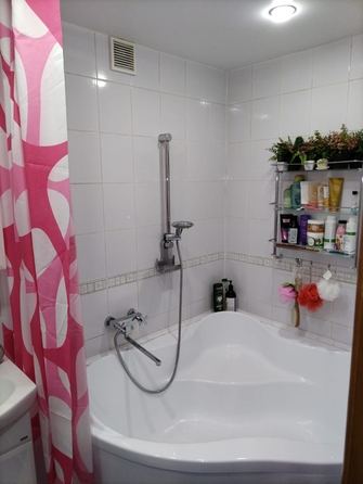 
  Продается 4-комн. квартира, 76.7 м², 212 кв-л, д. 6
. Фото 17.