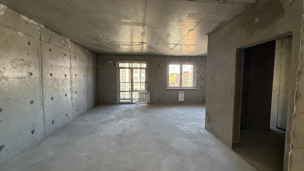 
  Продается 1-комн. квартира 44 м², в ЖК Семья, 3 очередь, б/с 6. Фото 3.