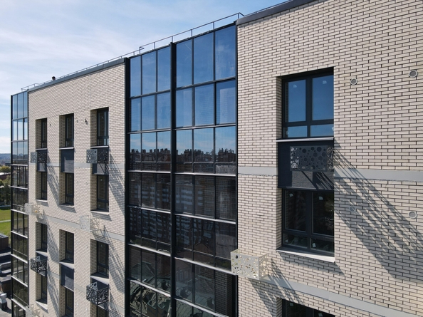 
  Продается 1-комн. квартира 46.74 м², в ЖК Семья, 3 очередь, б/с 5. Фото 11.